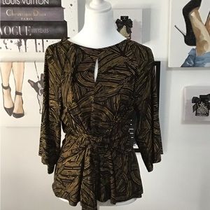 Beautiful Kasper blouse Size L